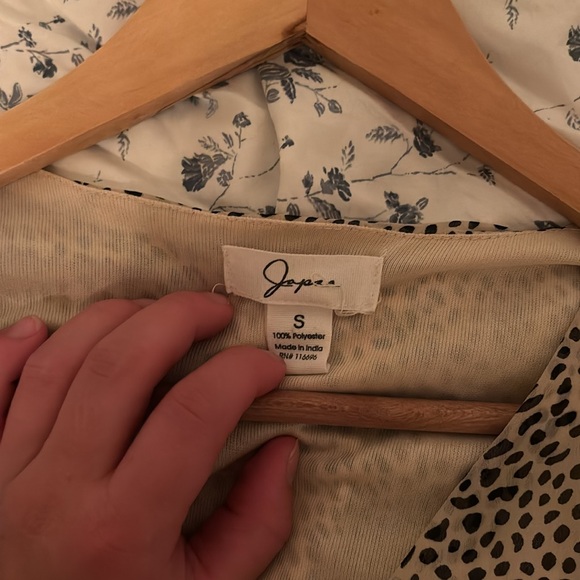 Leopard Blouse - Picture 2 of 2